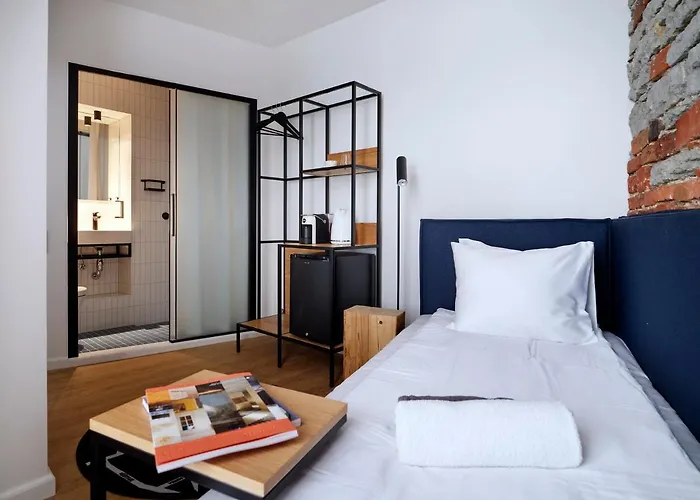 Lj5 - Old Town With Exclusive Shared Roof Terrace *