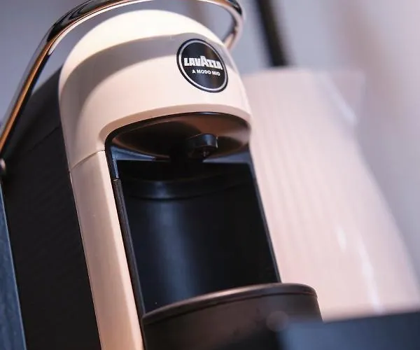 Lj5 - Old Town With Exclusive Shared Roof Terrace *